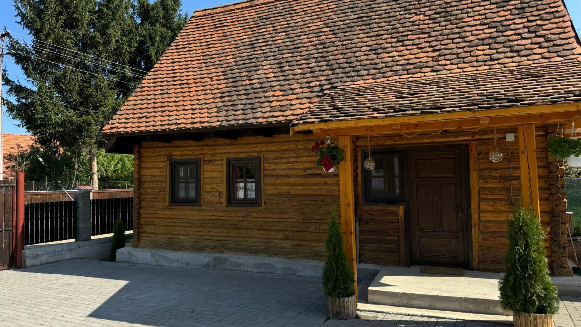 Villa Casuta Cu Tihna Porumbacu de Sus Exterior foto